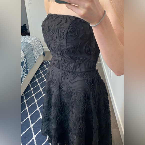 Le Chateau Black Rose High Low Evening Gown Small - Picture 5 of 5